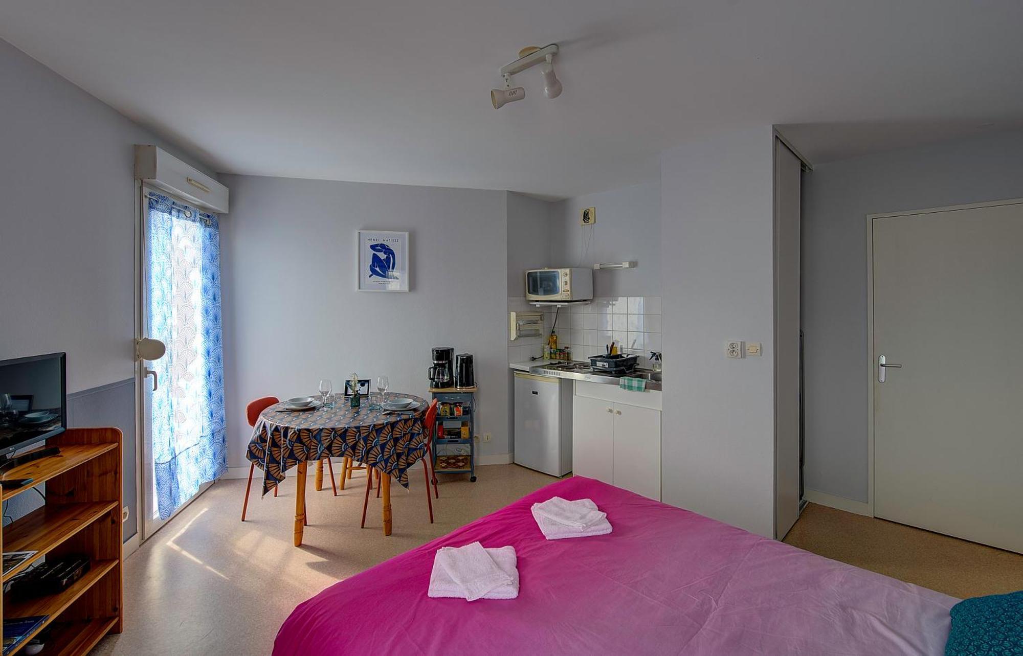 Le Loire A Velo - Gare De Tours Apartment Exterior photo